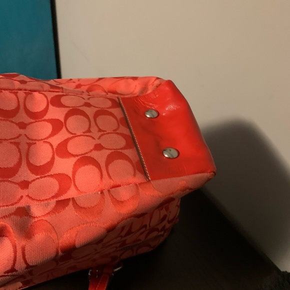 Coach Hand Bag - Picture 6 of 8